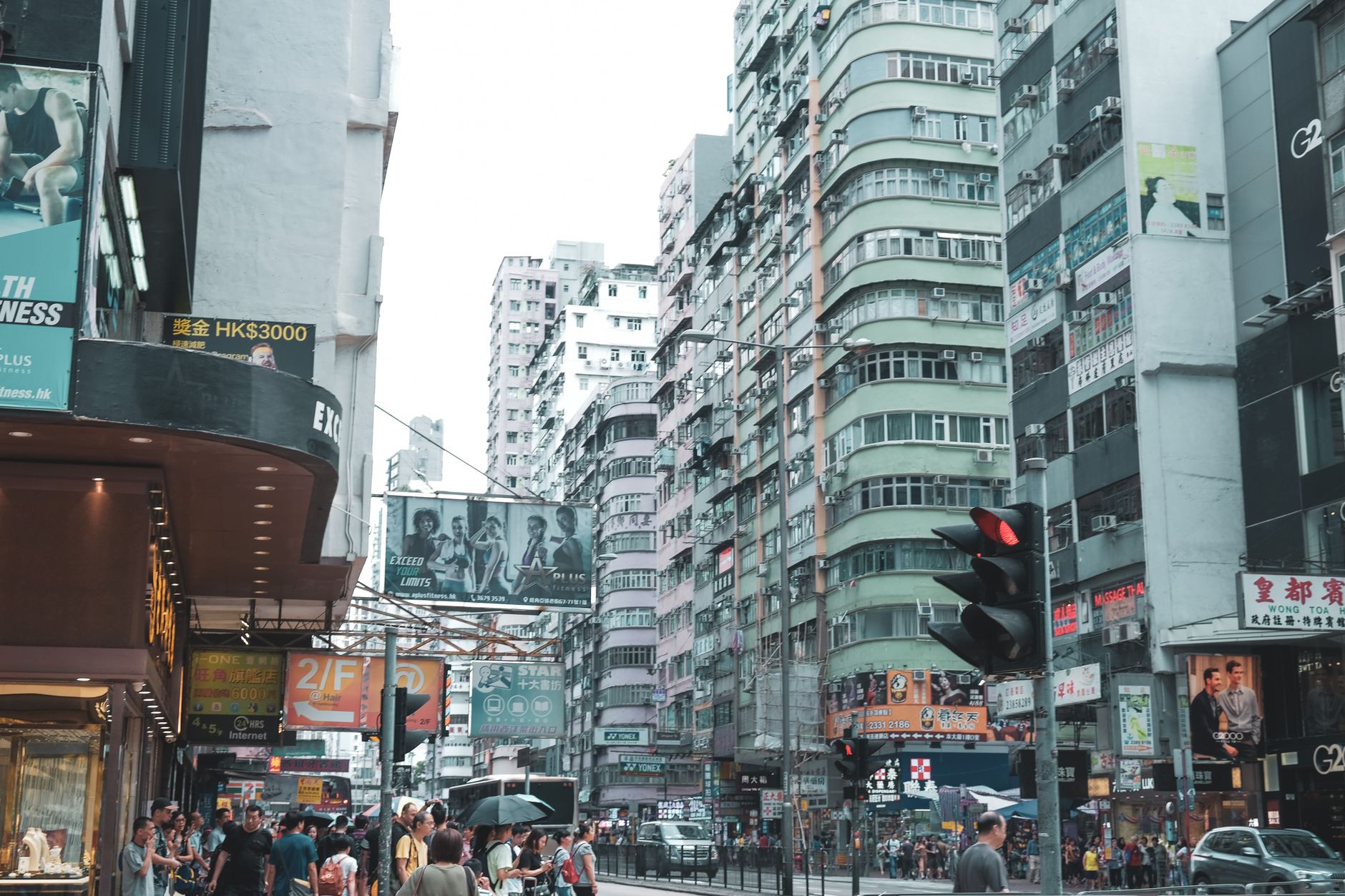 Hongkong na czterech kółkach: specyfika rynku części do aut azjatyckich marek